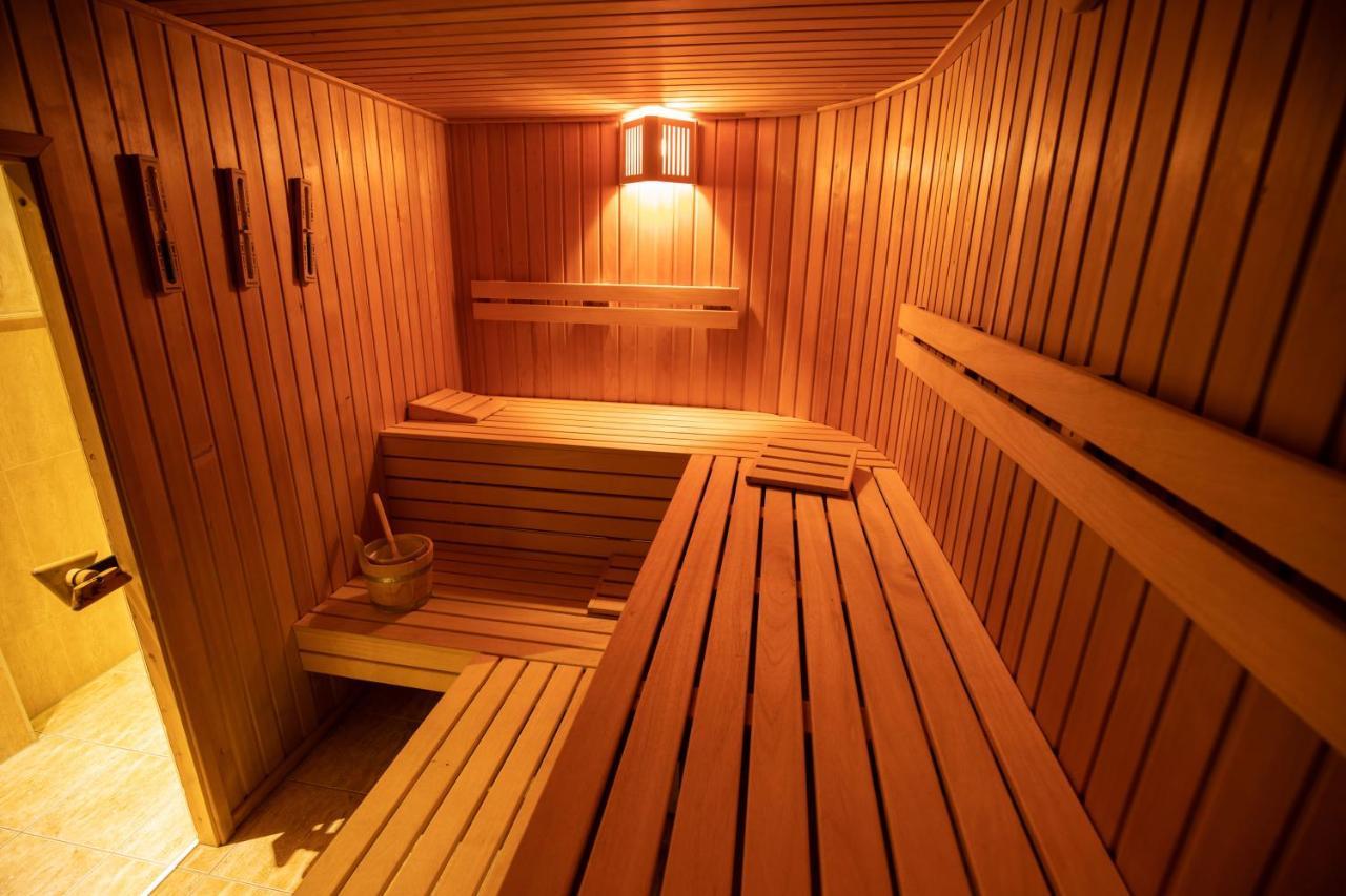Amicitia Hotel Снек Екстериор снимка