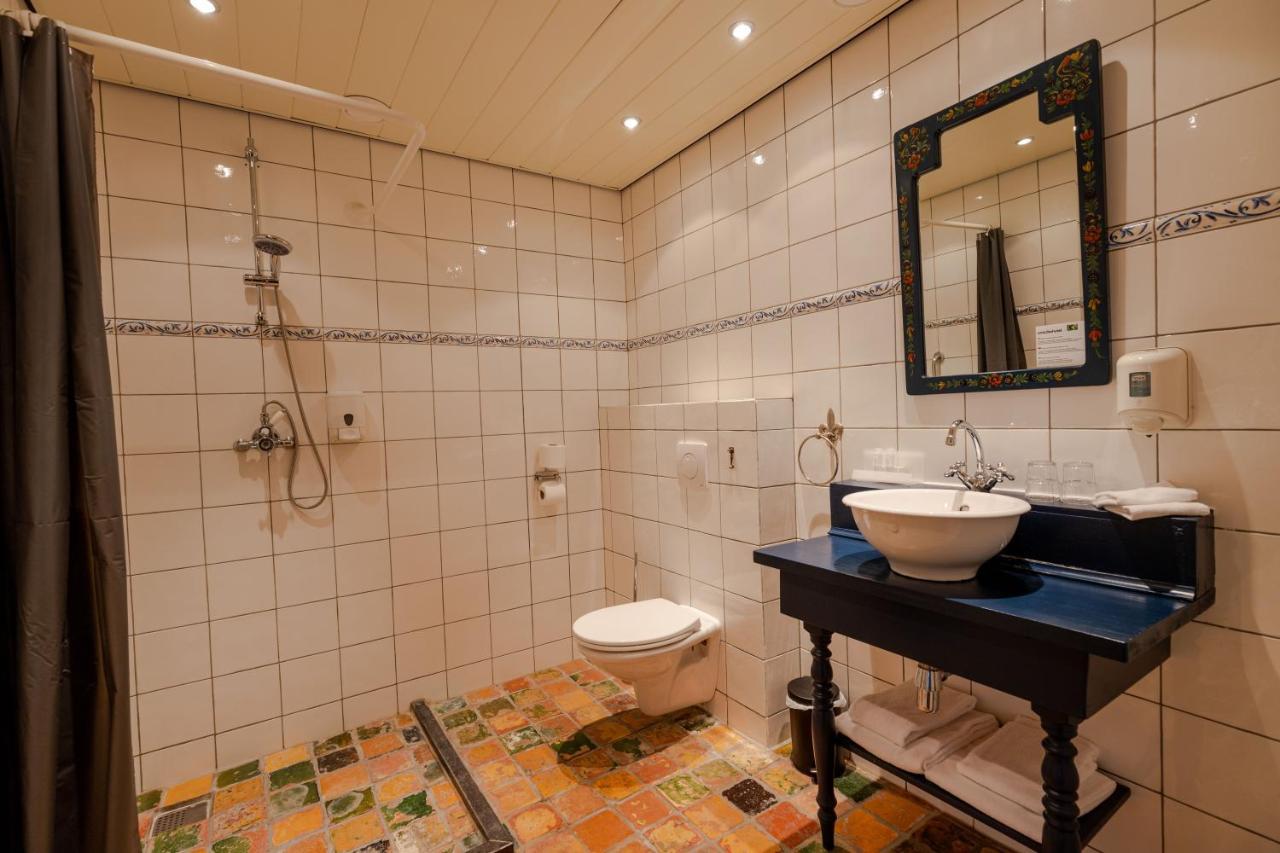Amicitia Hotel Снек Екстериор снимка