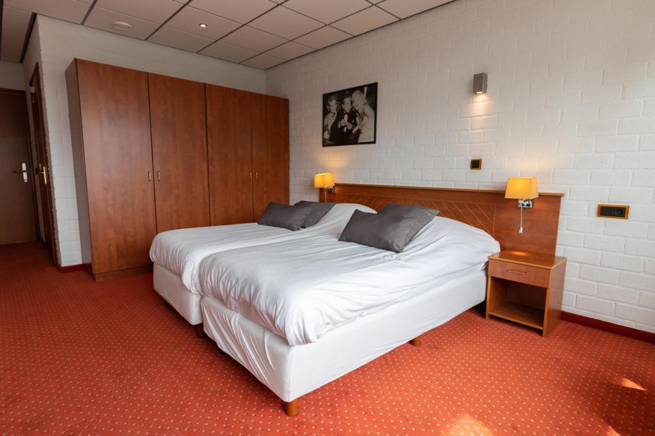 Amicitia Hotel Снек Екстериор снимка